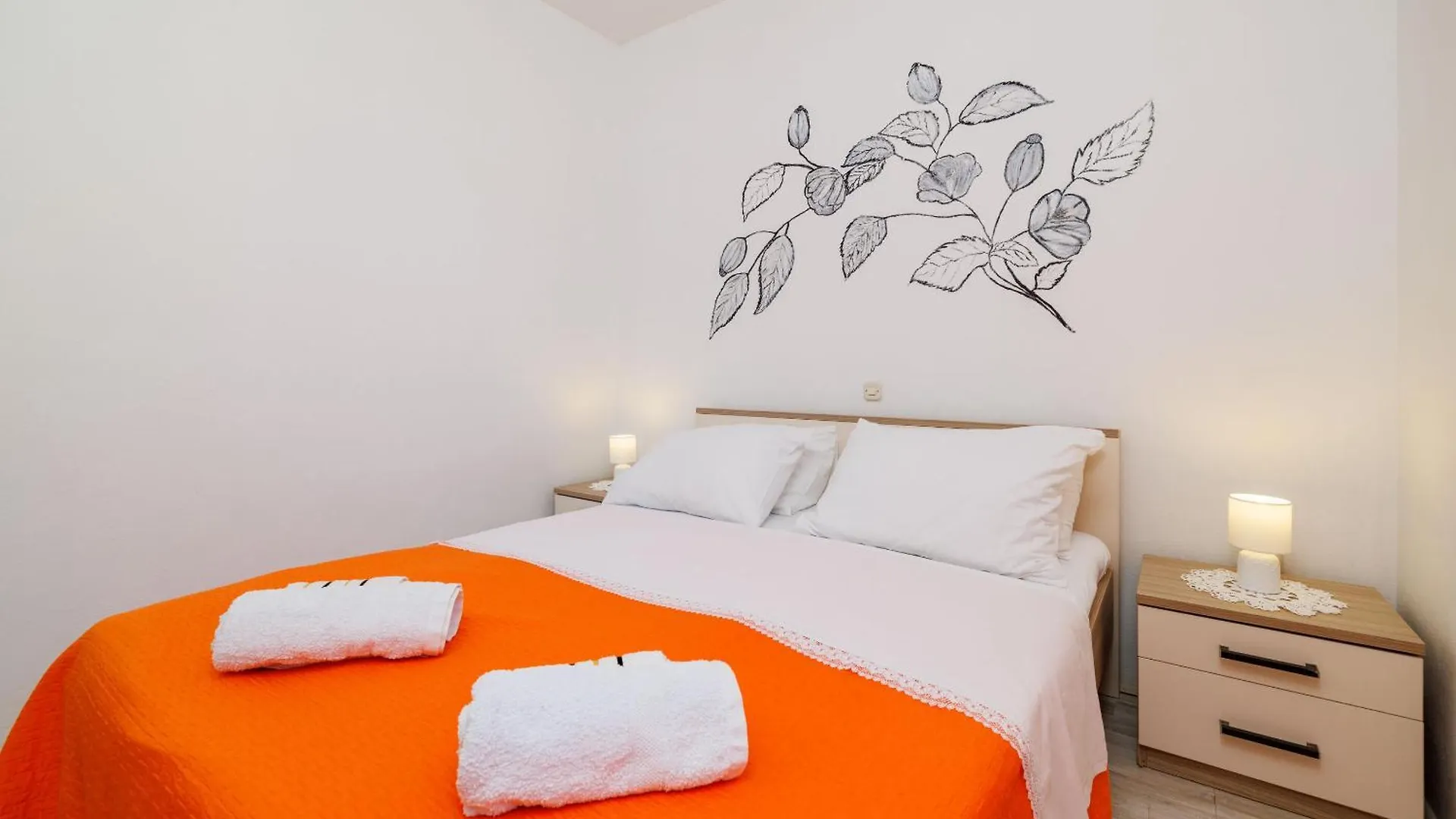 Apartments Klara لوبار 0*,  كرواتيا