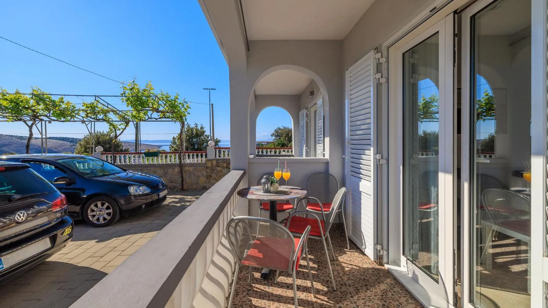 Apartments Klara Lopar